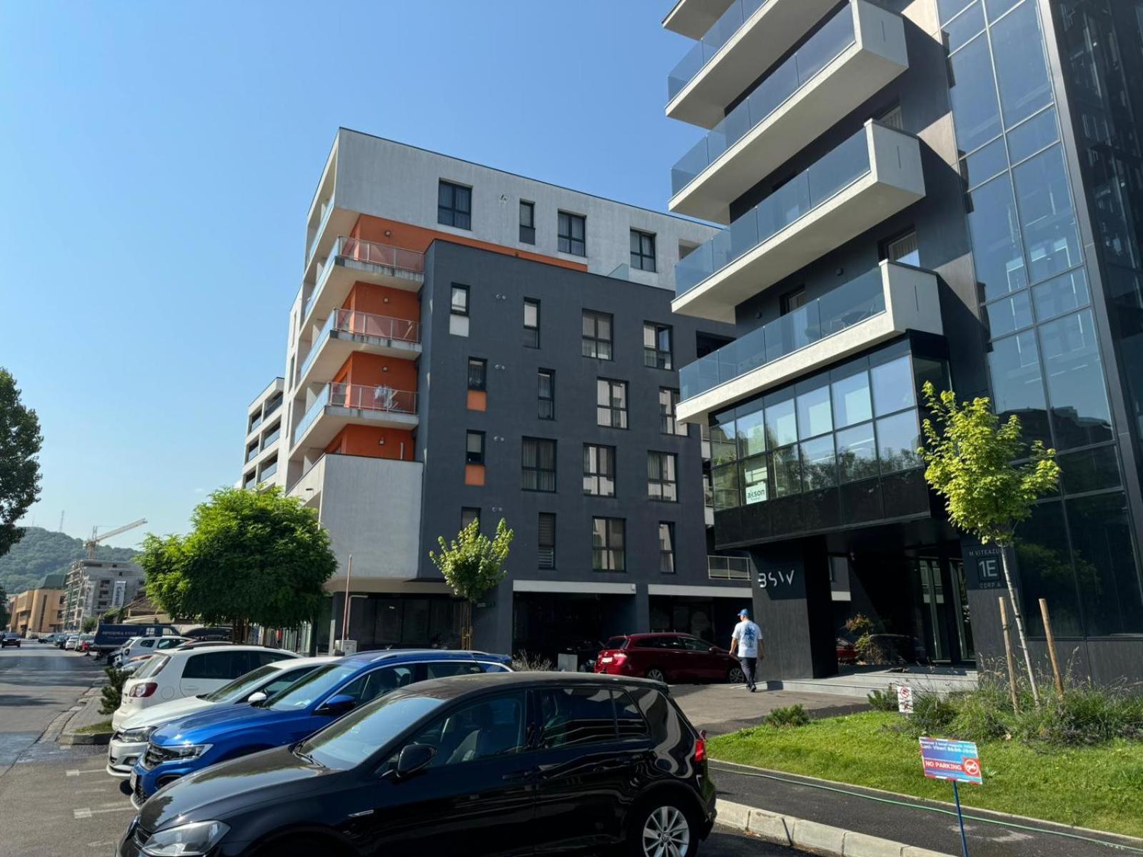 Apart Mihai Viteazu Residence Brasov Ngoại thất bức ảnh
