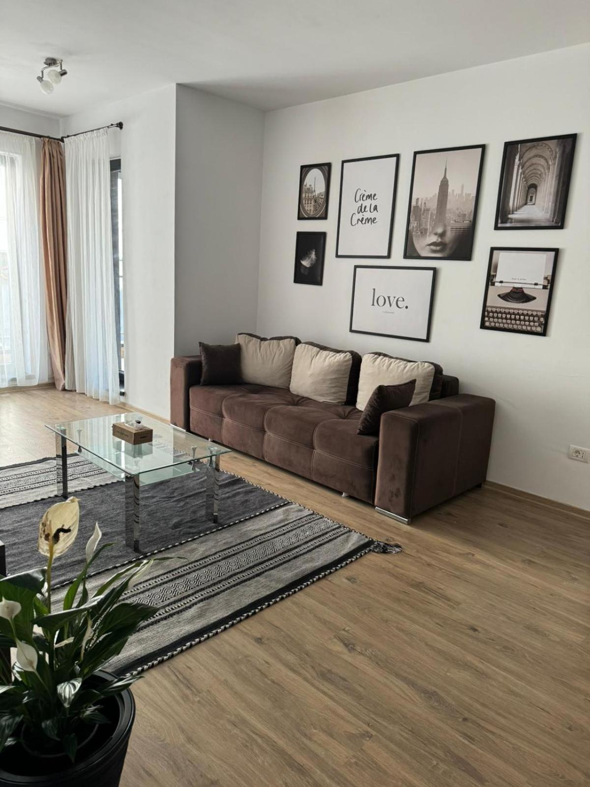 Apart Mihai Viteazu Residence Brasov Ngoại thất bức ảnh